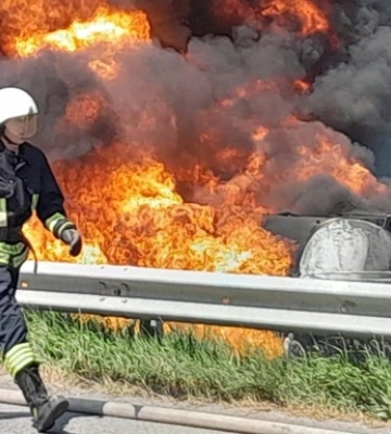 В Киевской области в результате ДТП взорвался бензовоз