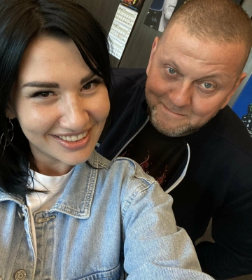 «Живий, здоровий… емоційний, щирий, справжній!» - полтавка опублікувала фото із Валерієм Залужним