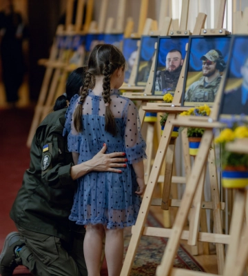 «Дякуємо тим, хто віддав найцінніше – своє життя за Україну» - у Києві вшанували памʼять воїнів «ОМЕГА»