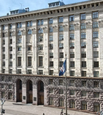 Брежнєва і ще п&#039;ятьох осіб позбавили звання Почесного громадянина Києва