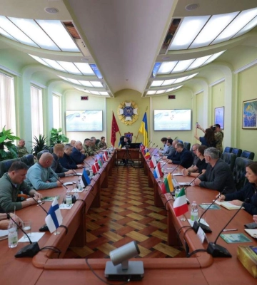 Військові аташе та їхні заступники з 13 держав-союзників України прибули на Львівщину