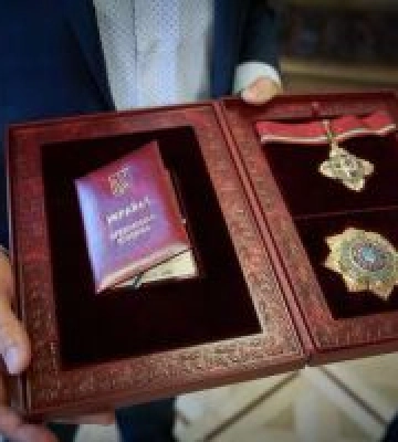У колаборантів відбиратимуть державні нагороди