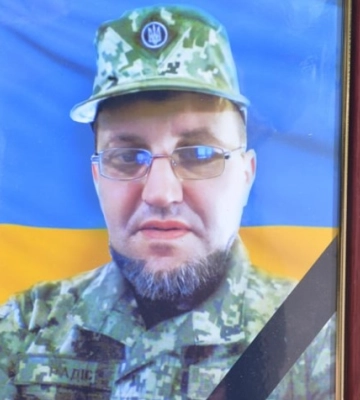 Шостка попрощалася із захисником Батьківщини