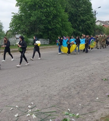 Назавжди 28: на Волині попрощалися із загиблим Героєм Андрієм Ковбом