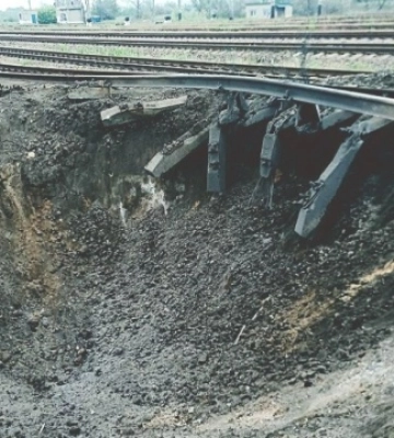 В Луганской области партизаны подрывают железнодорожные пути