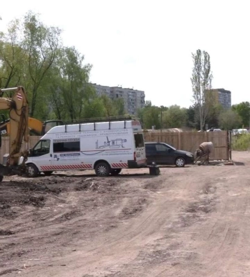 Порятунок від підтоплень: на ж/м Перемога встановлюють новий колектор (Відео)