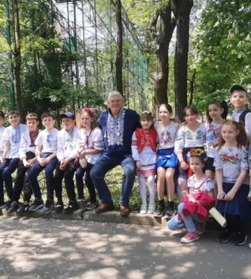 В Одеському зоопарку відзначили День вишиванки