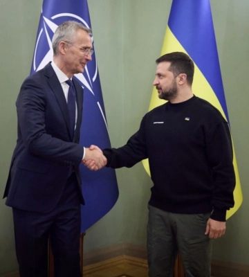 НАТО хоче підвищити статус України як партнера, не пропонуючи швидкого членства, - ЗМІ