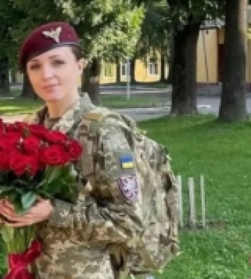 Рівненщина: У селі Бистричі відкрили меморіальну дошку захисниці Марії Власюк