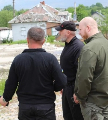 Команда МКС оглянула місця воєнних злочинів росіян на Сумщині