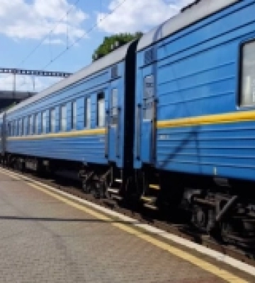 «Укрзалізниця» запускає новий потяг до Закарпаття