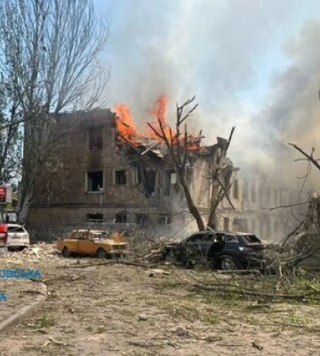 Ракетний удар по Дніпру: 4 особи вважаються зниклими безвісти
