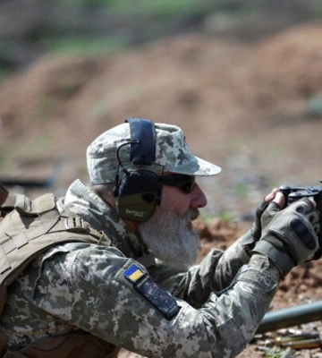 Україна має отримати зброю, яка стане вирішальною на полі бою — генерал Веслі Кларк