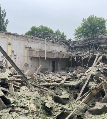 Окупанти скинули авіабомбу на селище Нью-Йорк: пошкоджено кілька будівель (ФОТО)
