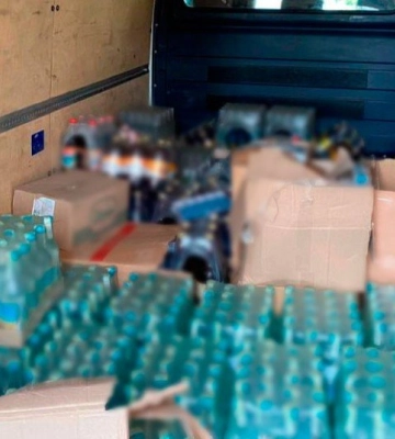 «2,5 тисячі пачок цигарок та близько  600 пляшок горілки»: на Полтавщині затримали мікроавтобус «набитий» продукцією без акцизних&amp;hellip;