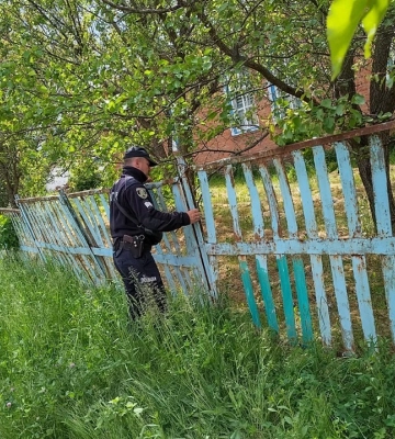 Шукають четверту добу: на Харківщині зникла 2-річна дівчинка, останнім її бачив брат - близнюк