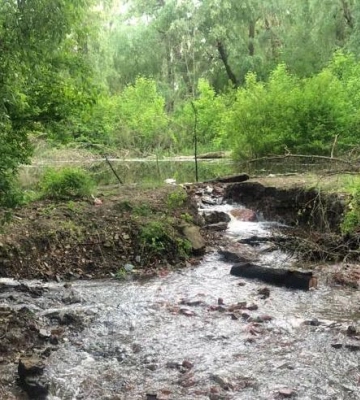 На Полтавщині невідомі потайки побудували загату