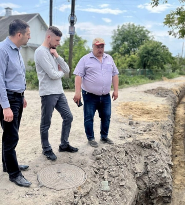 У Костополі замінюють старі водопровідні мережі на сучасніші