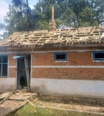 На Херсонщині ворог обстріляв два села, є поранена
