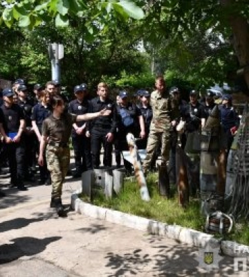 У Миколаєві новопризначені слідчі та спеціалісти-криміналісти знайомились із специфікою своєї професії