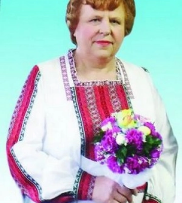 Померла закарпатська письменниця Юлія Драгун
