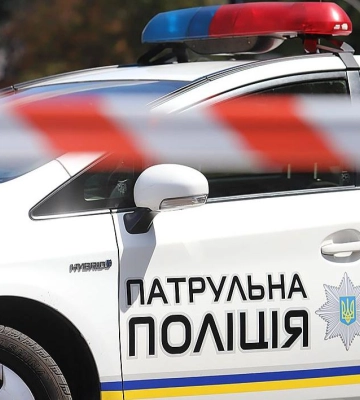 Полтавські патрульні зупинили водійку під наркотиками