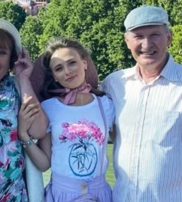 На зірку «Сватів» напали в Києві: Намагалися витягти з машини