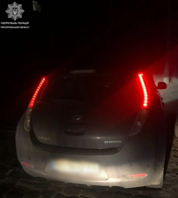 У Тернополі чоловік заявив у поліцію про викрадення авто, бо забув, де припаркувався 