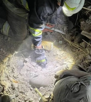 Росія вдарила по Гуляйполю, чоловіка деблоковували з-під завалів будинку