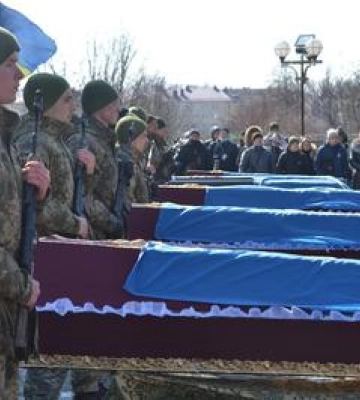 Чому Полтавська міська рада не публікує інформацію про загиблих героїв