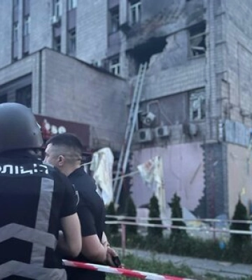 Наслідки масованої атаки дронами на Київ: загинув чоловік, двоє поранених. ФОТОрепортаж