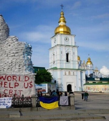 Агрессор извращенно отметил День Киева: послы ЕС и Британии отреагировали на ночную атаку РФ