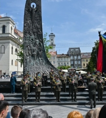 У Львові відзначили свято Героїв