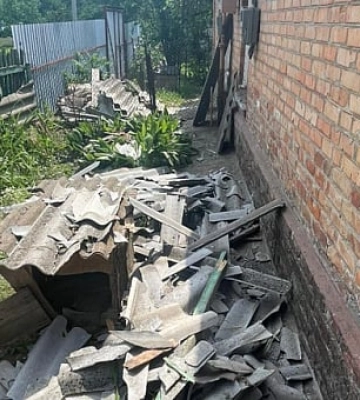Обстріл приватних будинків у Нікополі: поліція почала розслідування
