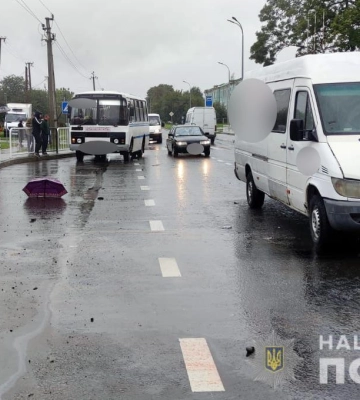 На Волині кур&amp;#039;єр на смерть збив бабусю: водій відбувся умовним