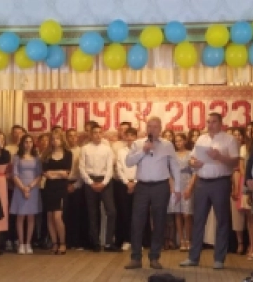 У мистецькій школі Корця відбувся випускний вечір