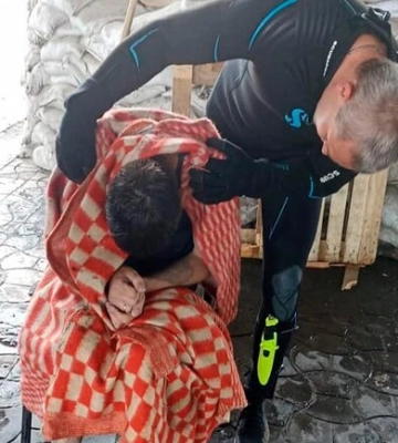 У Дніпрі чоловік стрибнув з моста у річку