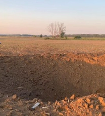 На Львівщині згорів трактор, на Хмельниччині влучили по військовому об&#039;єкту: що відомо про наслідки нічної масової атаки РФ