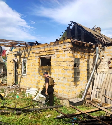 Херсонщина та Харківщина знову під ворожим вогнем: пошкоджено низку цивільних об’єктів