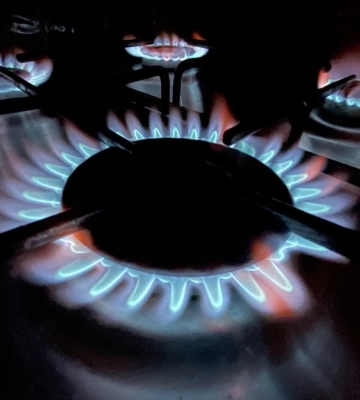 Європейські ціни на газ впали до рівня 2021 року
