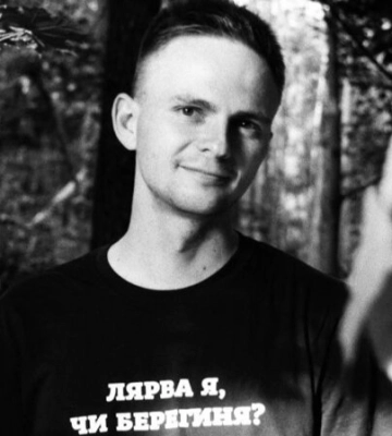 У боях під Бахмутом загинув журналіст, військовий Євгеній Осієвський