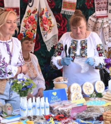 У Коростені під час волонтерського ярмарку зібрали понад ₴110 тисяч для ЗСУ