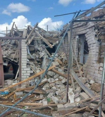 Окупанти вдарили по Дніпропетровщині: одна жінка загинула, десять людей отримали поранення