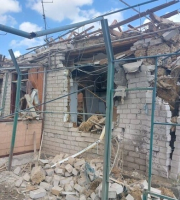 Погибла женщина и 10 человек пострадали: подробности обстрела Днепропетровской области