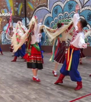 У Кропивницькому під час відкриття сезону у «Мир 2.0» волонтери зібрали понад 100 тис. грн (відео)