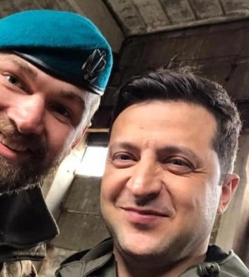 Сергій “Волина” Волинський продовжує допомагати морпіхам навіть у полоні