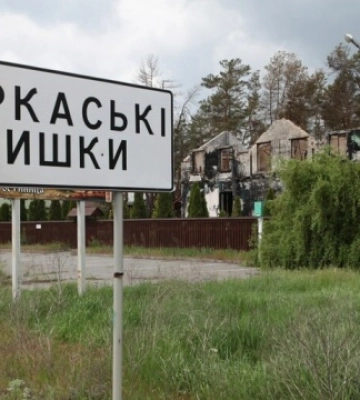 У деокуповані Черкаські Тишки почали повертати світло в оселі