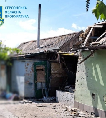 Загарбники обстріляли селище на Херсонщині, чим вбили чоловіка
