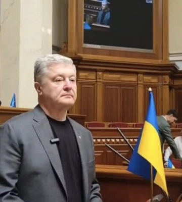 Порошенко закликав терміново ухвалити закони, необхідні для членства України в ЄС