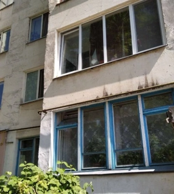 Однолетний мальчик выпал из окна в Белой Церкви, но чудом выжил